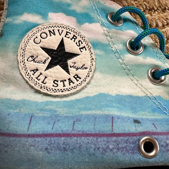 Unique High-tops Converse Women's Size 6 Blue Tones Pattern - Picture 4 of 9